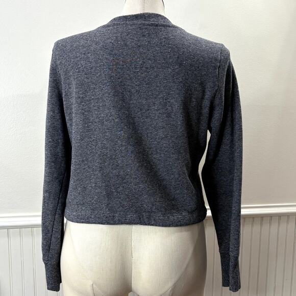 Calvin Klein Size XL Crop Sweatshirt Spellout V-Neck Gray Athleisure Activewear - Picture 4 of 13